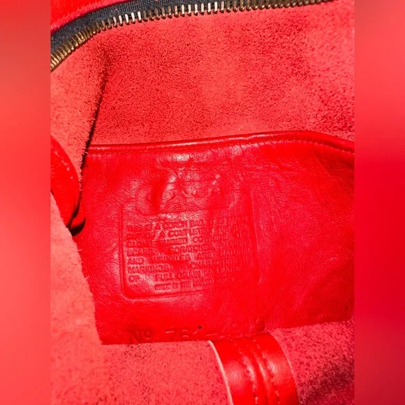 Vintage Red leather Coach Bucket bag duffle crossbody/shoulder Bag purse - Picture 6 of 9
